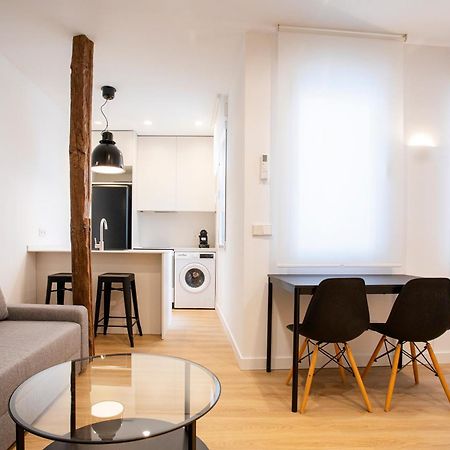 Un Hogar En El Madrid De Los Austrias エクステリア 写真